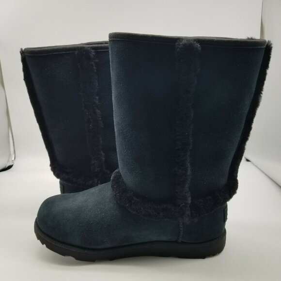 UGG Hadley II Tall Boot‎ Water Proof Black Kids Size 5 Style 1106835K - Picture 2 of 6